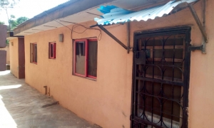 Image 1 Title