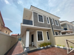 Nicely Built 4 Bedroom Semi Detached House 4 bedroom Semi-Detached Duplex for Rent Lekki Lagos Vetra  Property