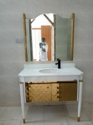Image 1 Title