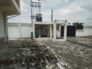 Image 1 Title