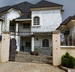 Brand New 5 Bedrooms Duplex With Bq, Mini Conference Room With Brand New Swimming Pool 5 bedroom Detached Duplex for Sale Apo Abuja Vetra  Property
