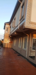 Image 1 Title