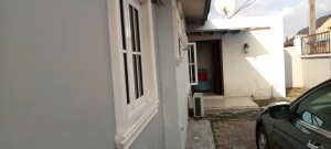 Image 1 Title
