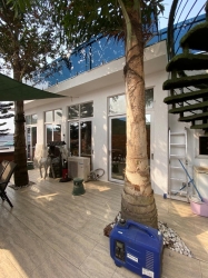 Image 1 Title