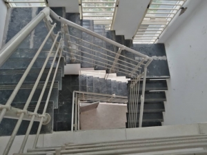 Image 1 Title