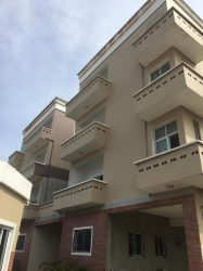 Fully Serviced 2 Bedroom Luxury Apartment For Rent In Victoria Island* Location: Victoria Island  2 bedroom Flat for Rent Victoria Island Lagos Vetra  Property