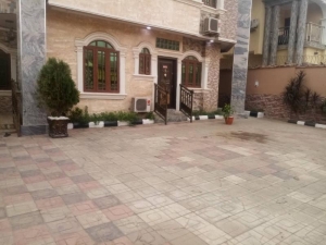 Image 1 Title