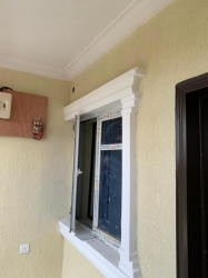 Image 1 Title