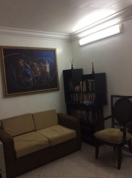 Image 1 Title