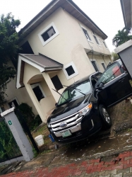 Distres Sale At Osborne Phase 1, Ikoyi_* ?? *water Front 4bedrm Semi Detached House With 2bq + Swimming Pool 4 bedroom House for Sale Ikoyi Lagos Vetra  Property