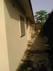 Image 1 Title