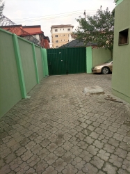 Image 1 Title