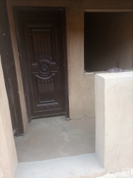 Image 1 Title
