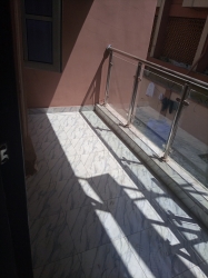 Image 1 Title