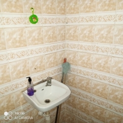 Image 1 Title
