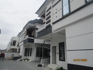 Image 1 Title