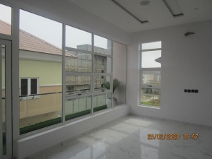 Image 1 Title