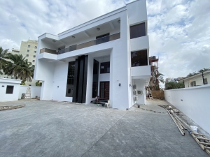 Image 1 Title