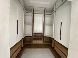 Image 1 Title