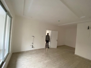 Image 1 Title