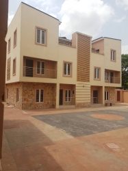 To Let 4bedroom Terrace Duplex With Waiting Room, Living Room, Radio Room And Maid's Quarter In A Lovely Area And Neat Compound. Price: #3.5m Net While Sale Is #80m Net 4 bedroom Terraced Duplex for Rent Maryland Lagos Vetra  Property