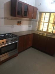5 Bedroom Townhouse With A Room Bq At Off Admiralty Way , ( In An Mini Estate Of 8 Units), Price 85million Net Title. Governor Consent, House for Sale Lekki Lagos Vetra  Property