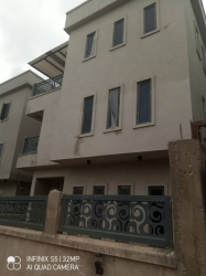 Image 1 Title