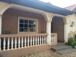 Image 1 Title