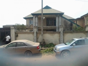 Image 1 Title