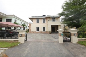 Fully Furnished And Fitted 5-bedroom Detached House With 2 Rooms Bq Sitting On 800sqm Land. 5 bedroom Detached Duplex for Sale Lekki Lagos Vetra  Property
