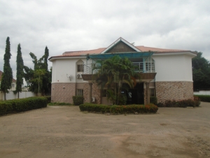 6 Bedroom Duplex With 4 Rooms Bq, Ample Parking Space Good For Office, Church And Other Commercial Use 6 bedroom Detached Duplex for Rent Jabi Abuja Vetra  Property