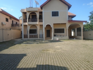 5 Bedroom Semi Detached Duplex With 2 Sitting Room, 2 Bedroom Bungalow Guest Chalet, Swimming Pool And A Garage For Rent  5 bedroom Semi-Detached Duplex for Rent Jabi Abuja Vetra  Property