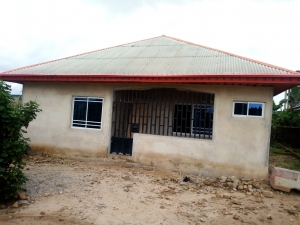 3 Bedroom Bungalow All Room Ensuit With Visitors Toilet On A Plot Of Land Measuring 342.330sqm. 3 bedroom House for Sale Uyo Akwa Ibom Vetra  Property