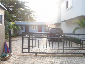 Neatly Finished 5bedroom Semidetached Duplex With A Study Room, 2rooms B/q And 2 Sitting Room For Rent @ Utako For 10m 5 bedroom Semi-Detached Duplex for Rent Utako Abuja Vetra  Property