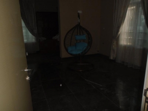 Image 1 Title