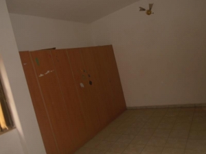Image 1 Title