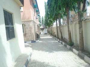 Image 1 Title