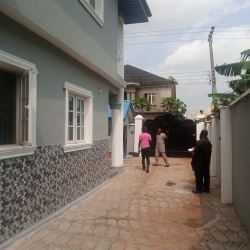 Image 1 Title