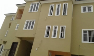 Image 1 Title