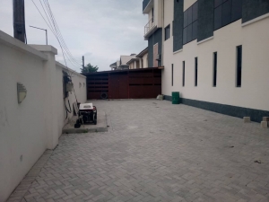 Image 1 Title