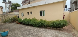 Image 1 Title