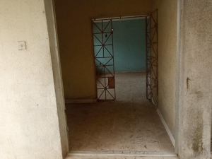 Image 1 Title