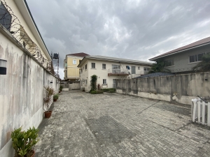 Image 1 Title