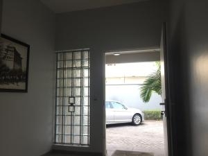 Image 1 Title