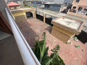 Image 1 Title