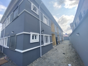 Image 1 Title