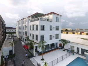 Image 1 Title