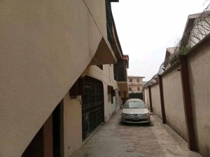 Image 1 Title