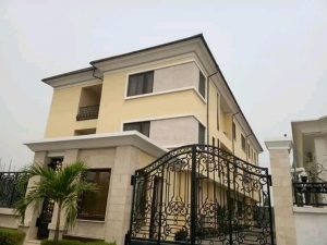 Image 1 Title