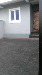 Image 1 Title